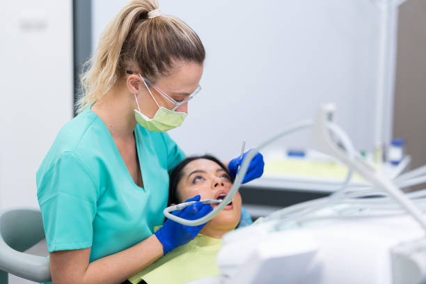 Best Emergency Root Canal Treatment in Southchase, FL